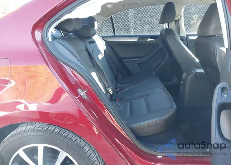 2017 Volkswagen Jetta 1.4T Se из США, поврежденный, VIN 3VWDB7AJ1HM354627